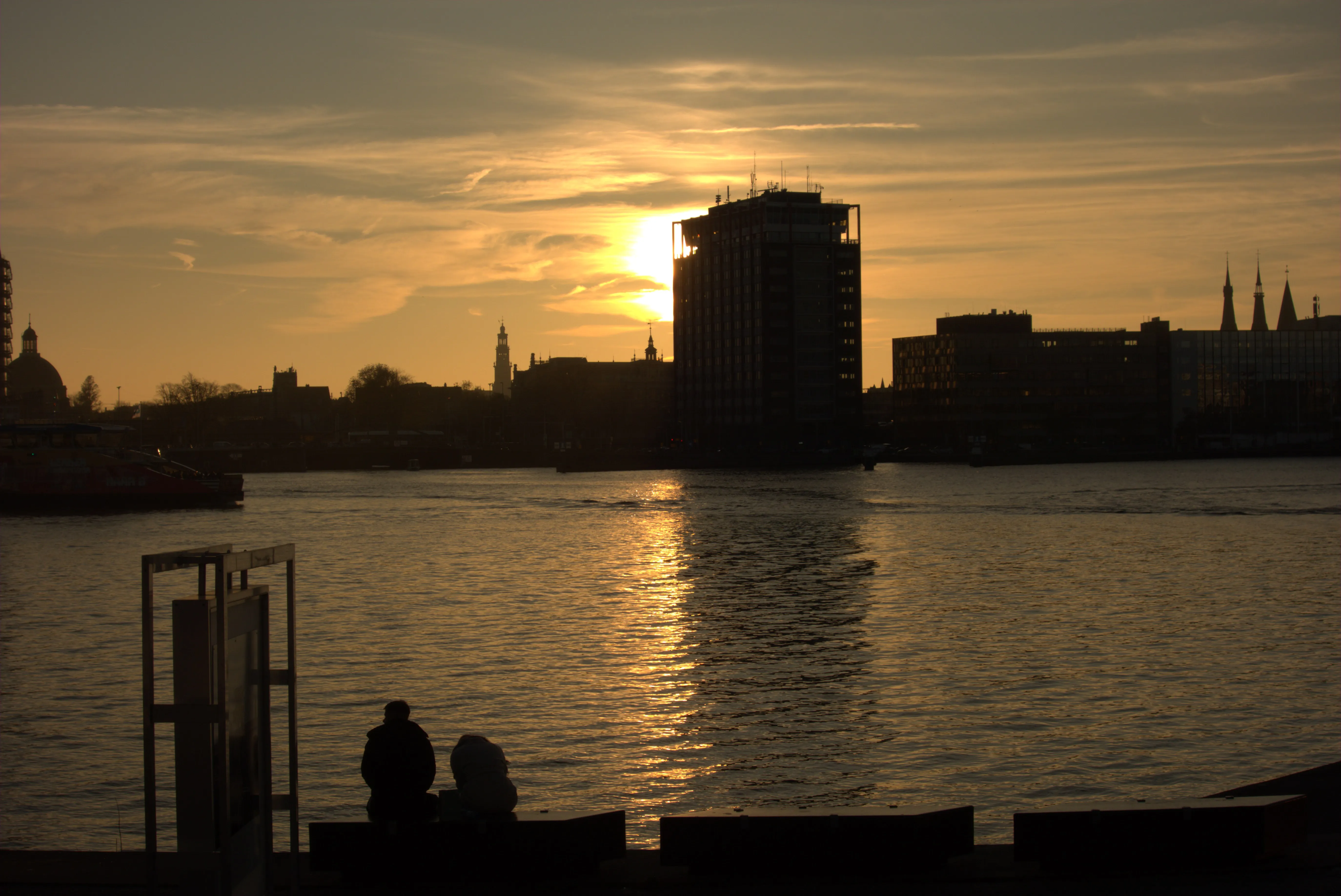 2024-11-12 (3 photos)