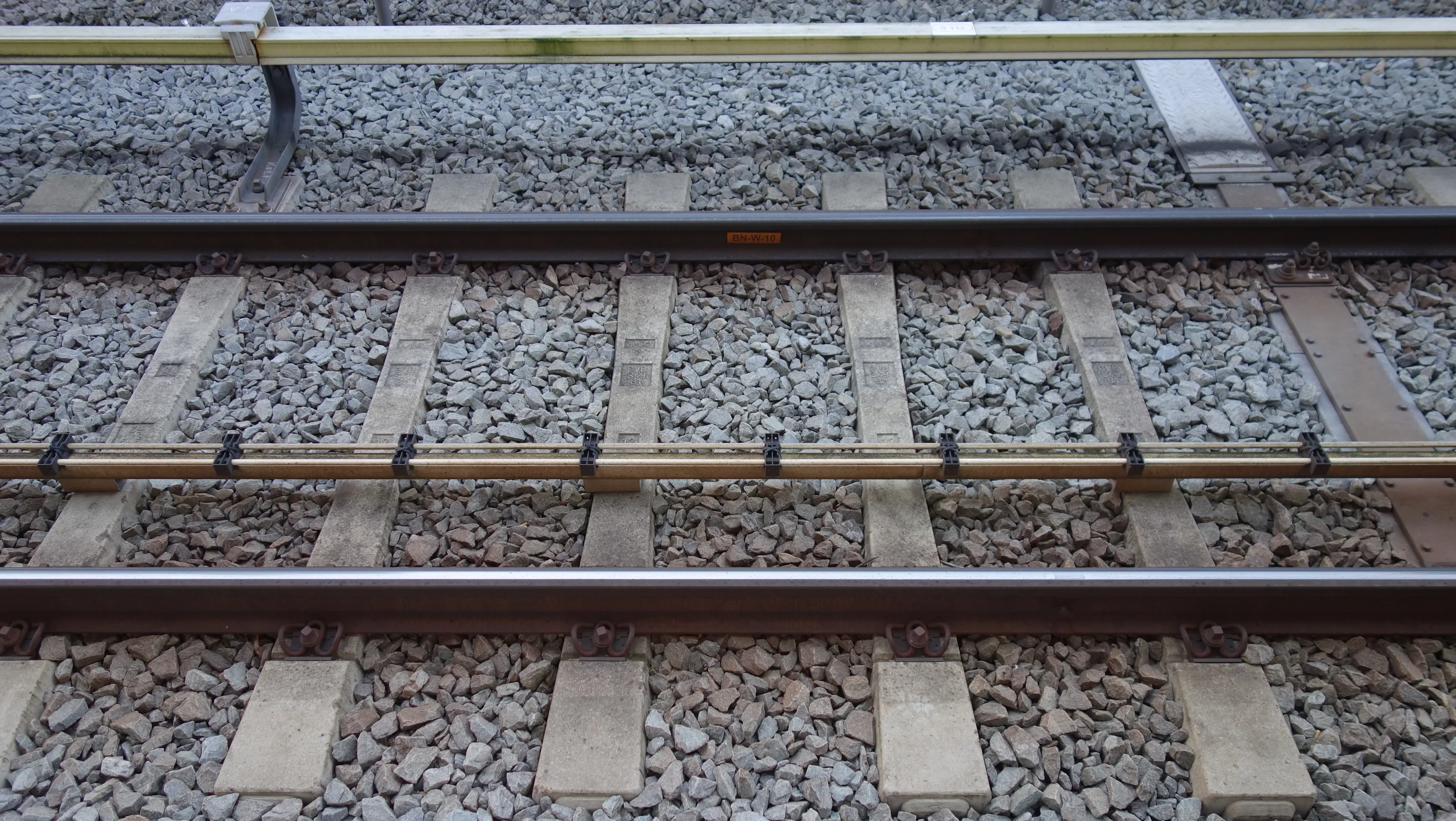 2025-02-05_16.41.42.JPG (3648x2056)