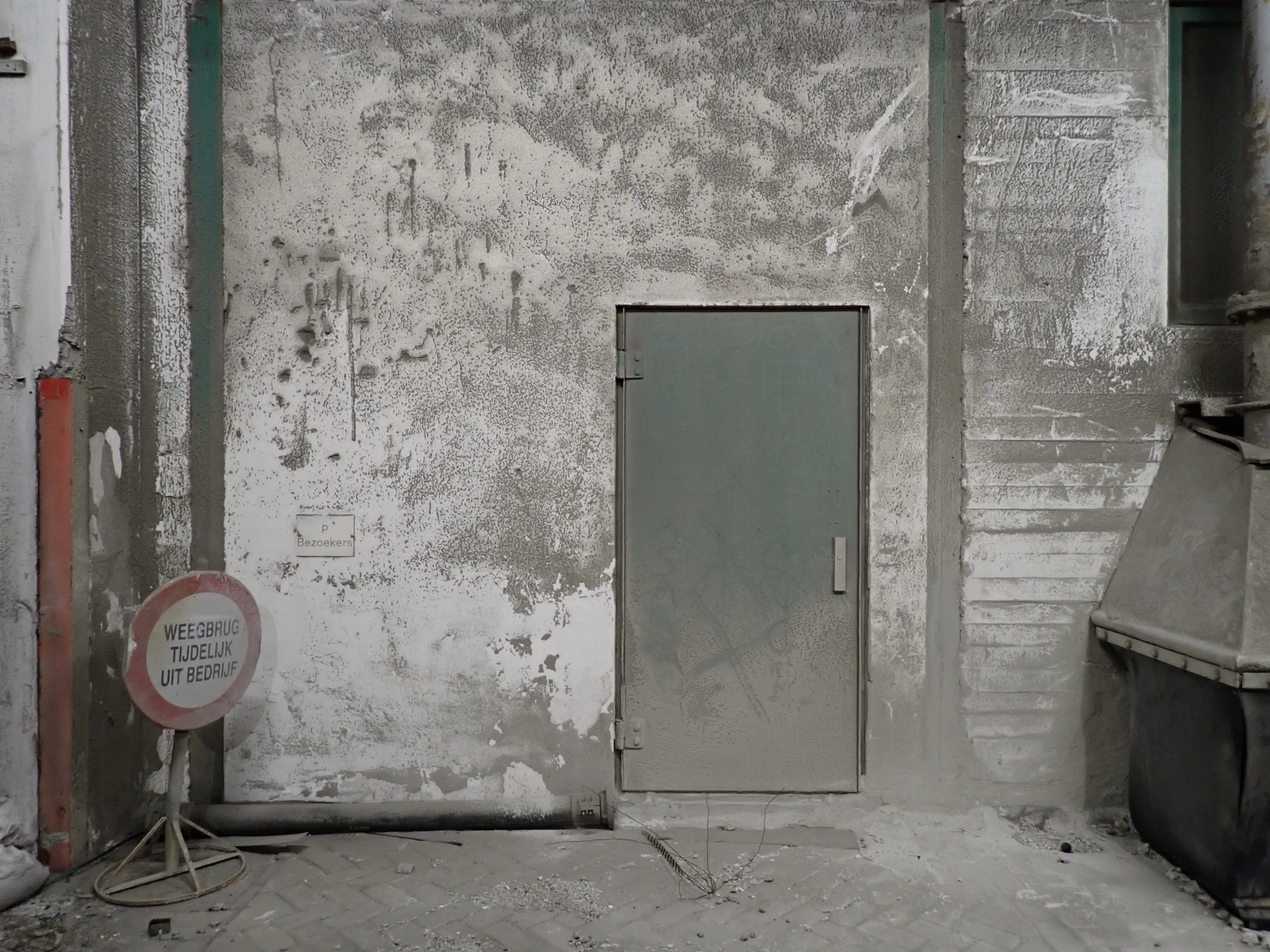 2025-08-29_22.38.10_107.JPG (4000x3000)