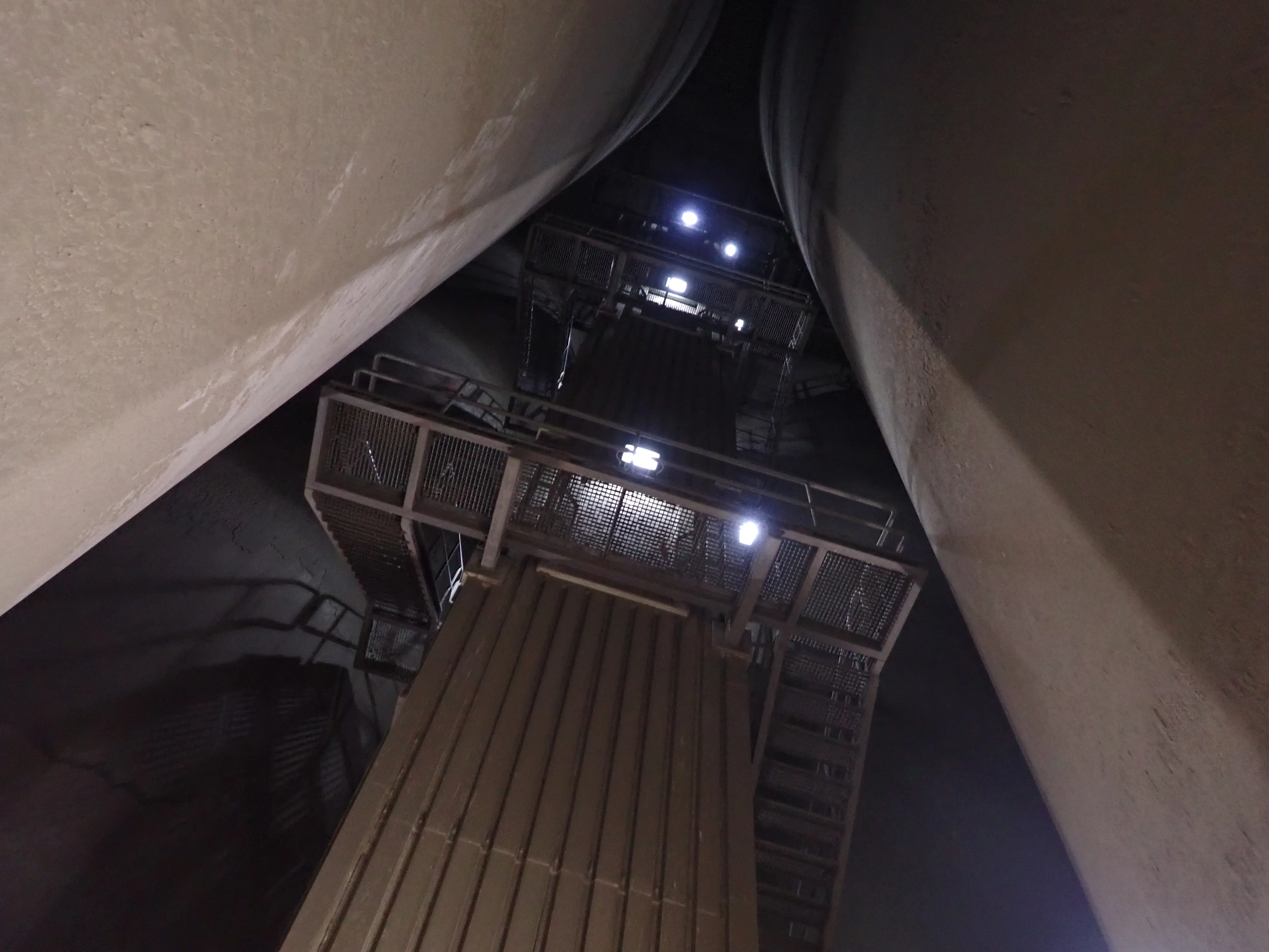 2025-08-29_23.18.41_159.JPG (4000x3000)