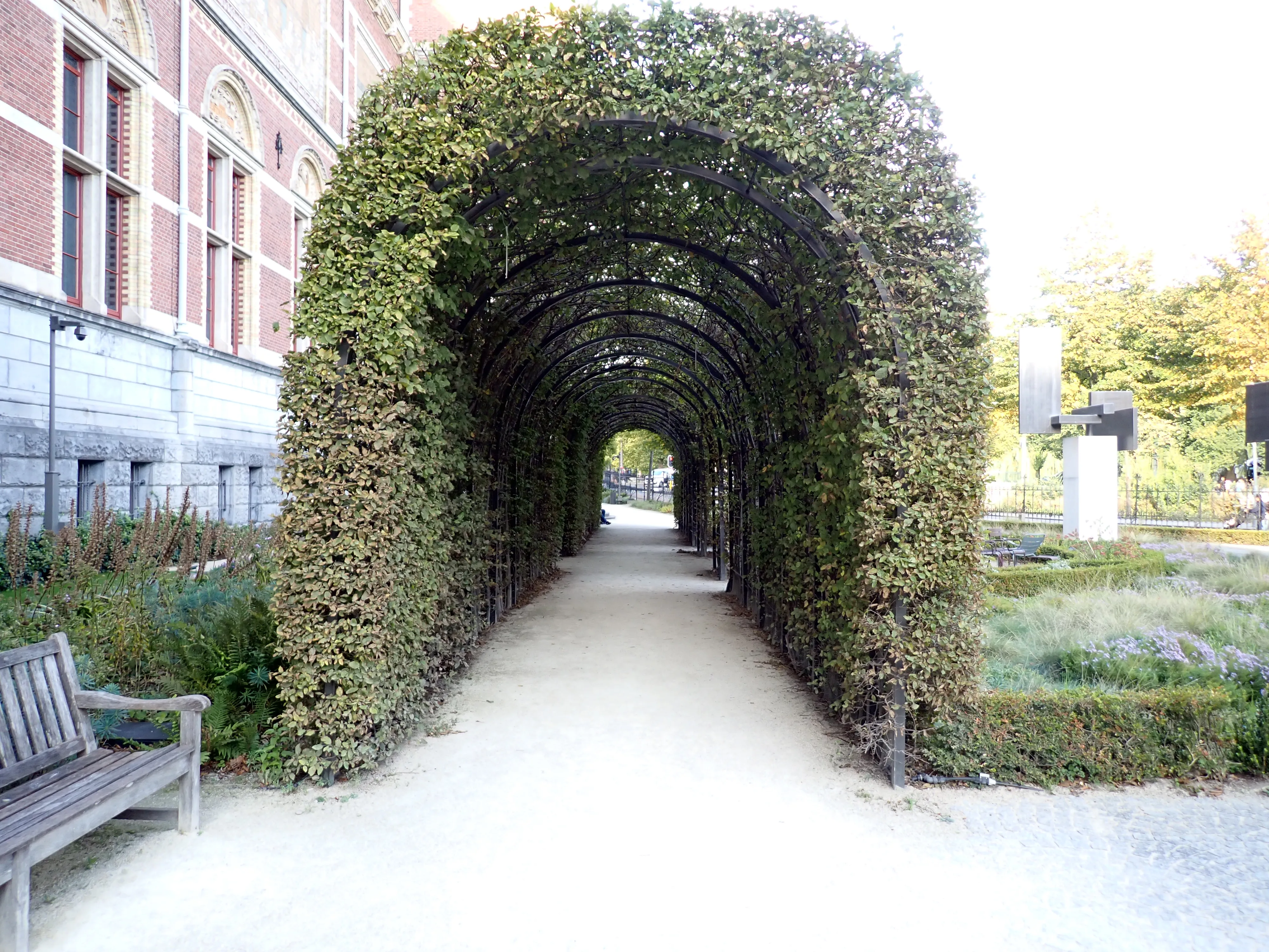 2025-09-28_16.10.41_36.JPG (4000x3000)