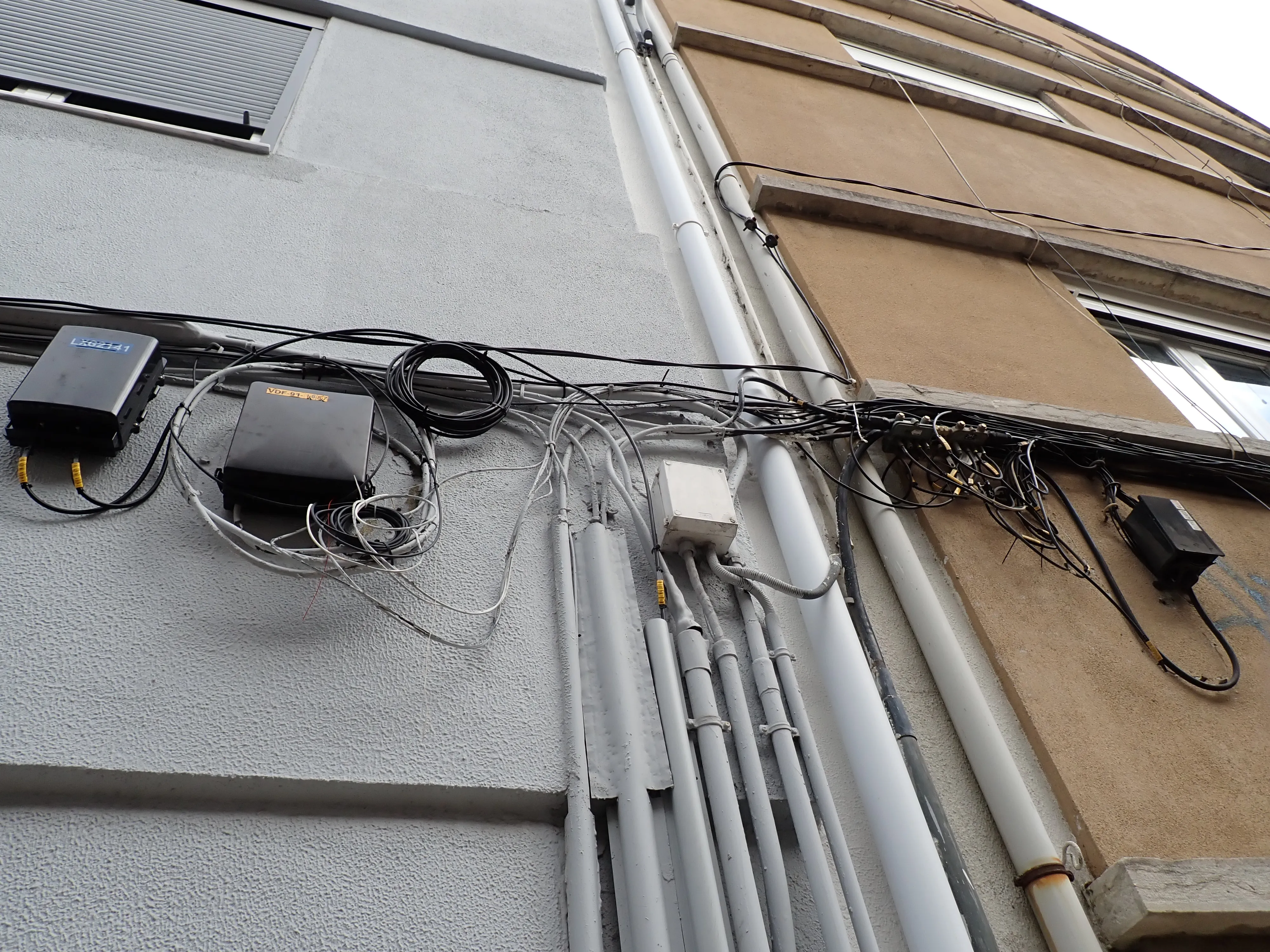 2025-12-05_15.10.51_95.JPG (4000x3000)