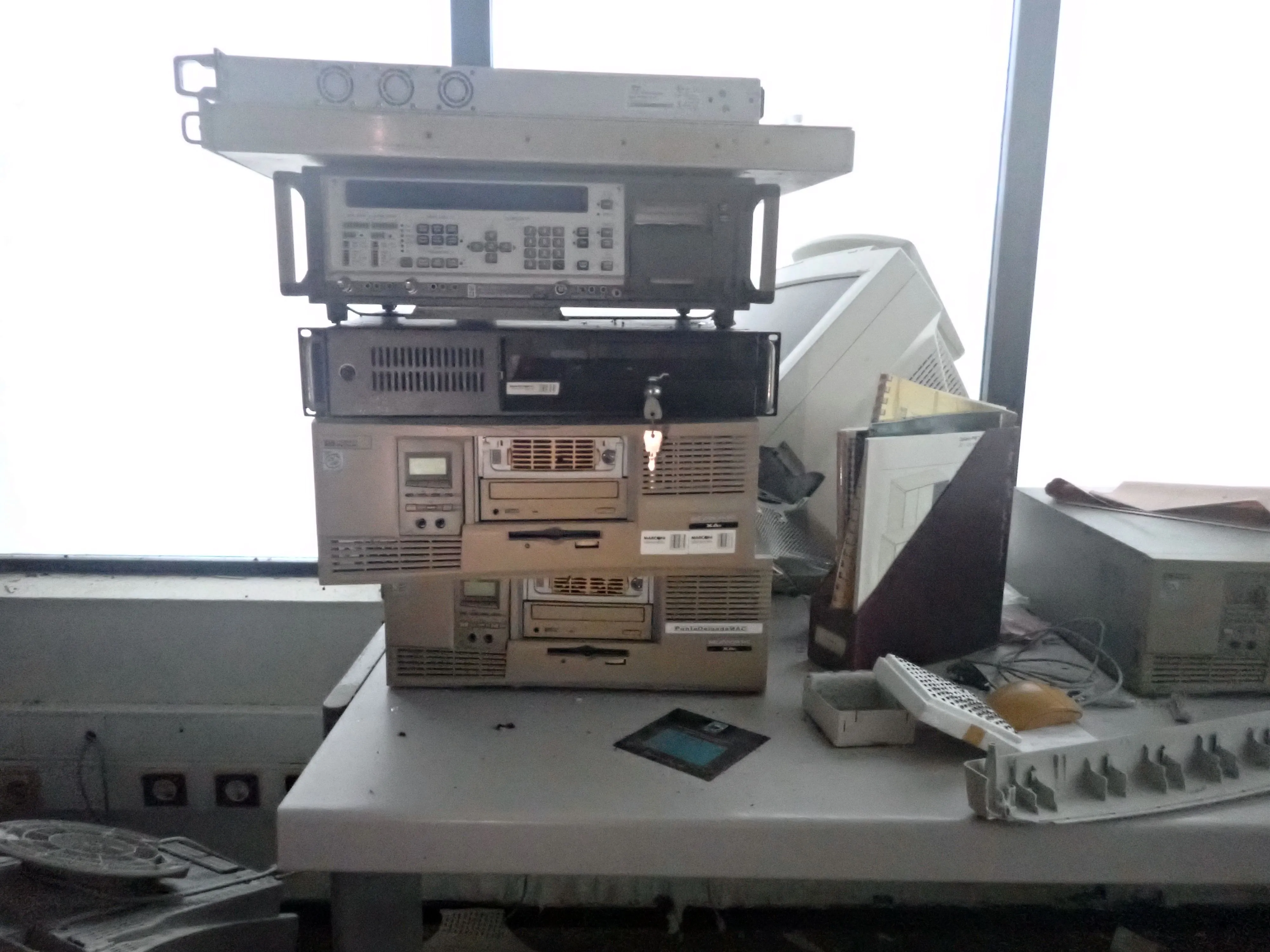 2025-12-08_16.27.29_233.JPG (4000x3000)